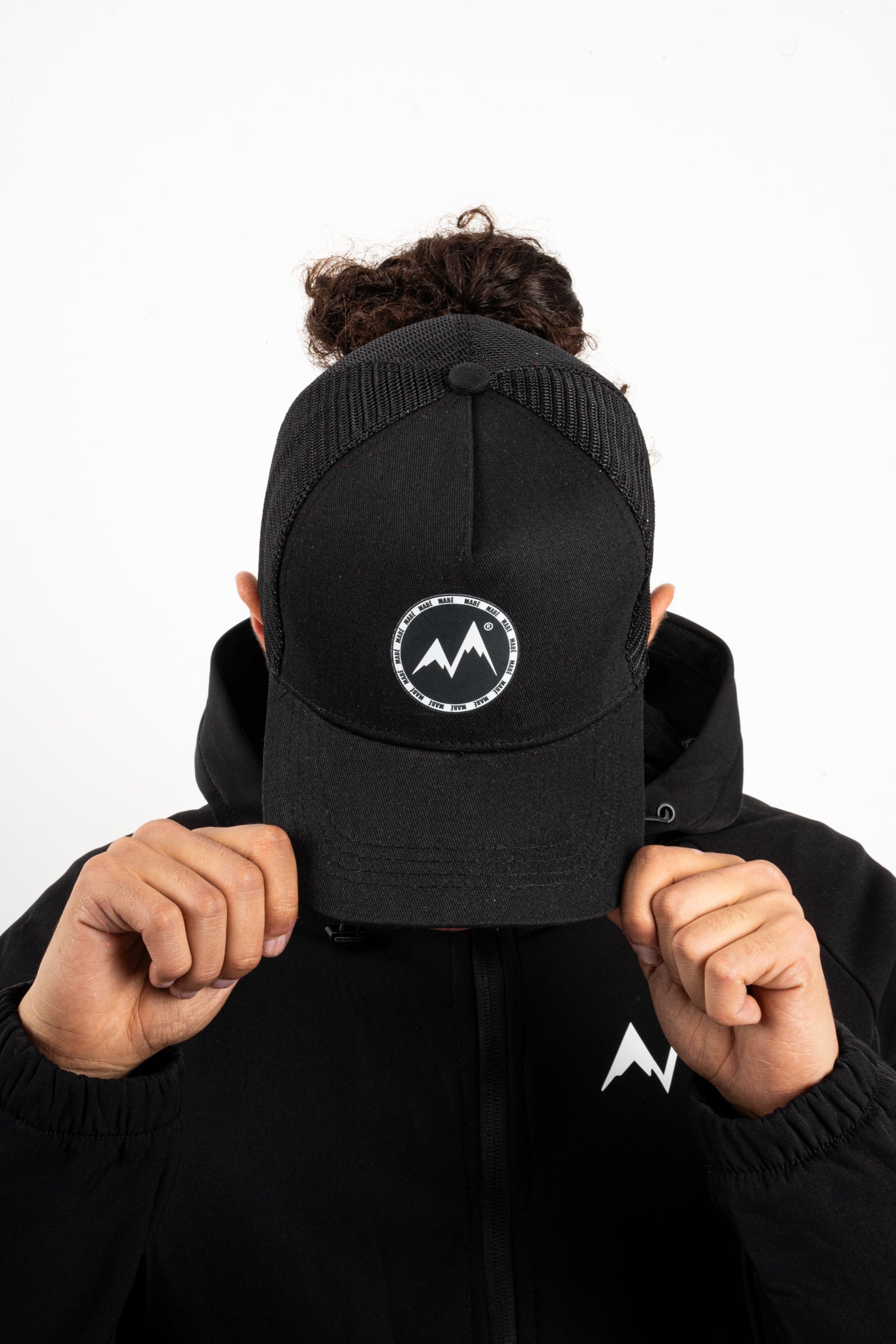 Casquette noire Mabé